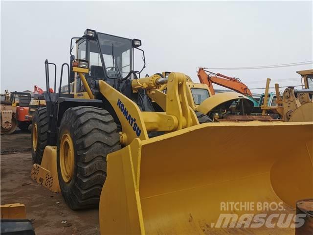 Komatsu WA470 Фронтальні навантажувачі