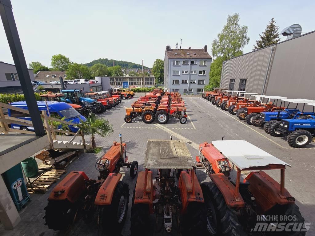 Massey Ferguson 1134 Трактори