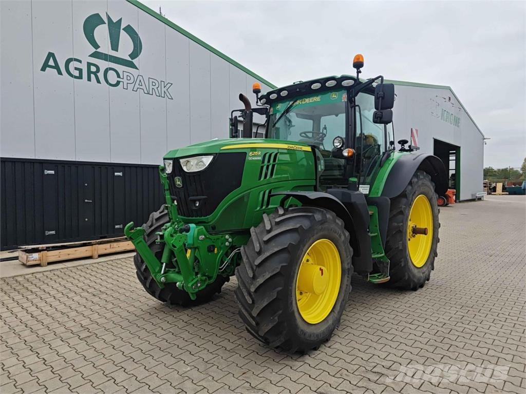 John Deere 6215R Трактори