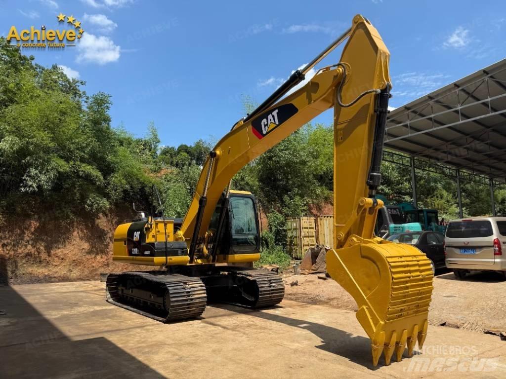 CAT 320D Гусеничні екскаватори