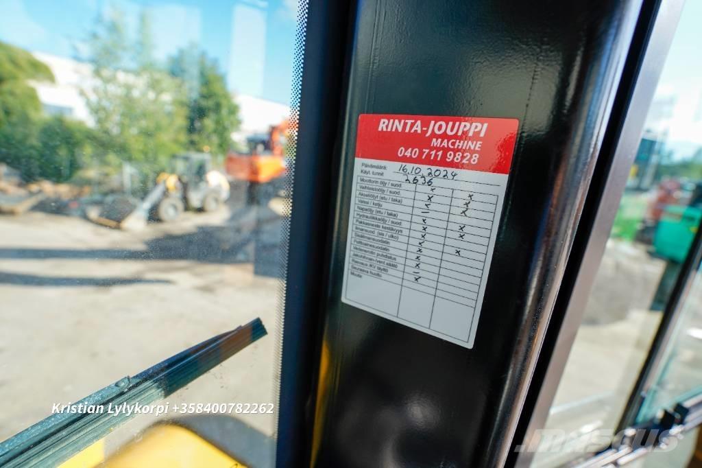 JCB 437HT Фронтальні навантажувачі