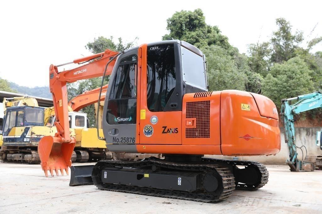 Hitachi ZX 60 Гусеничні екскаватори