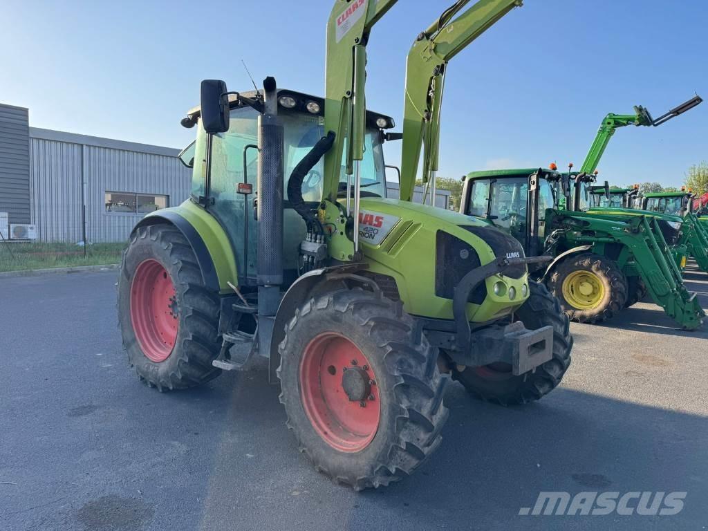 CLAAS ARION 420 Трактори