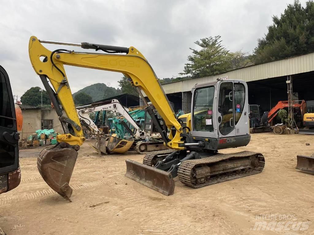 Wacker Neuson 8003 Середні екскаватори 7т. - 12т.