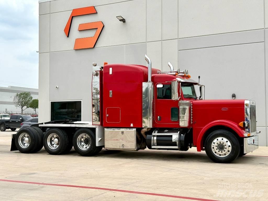 Peterbilt 379 Тягачі