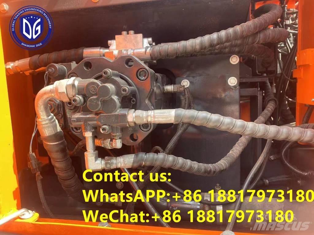 Doosan DX150LC Гусеничні екскаватори