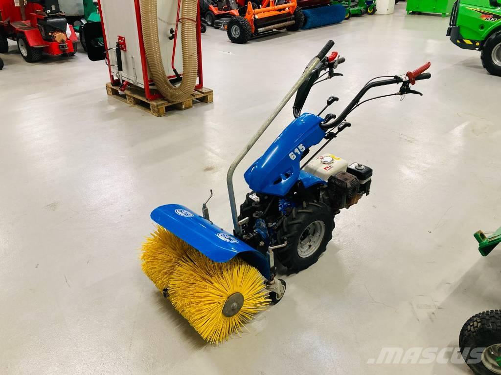 BCS Fejemaskine 615 Підмітальні машини