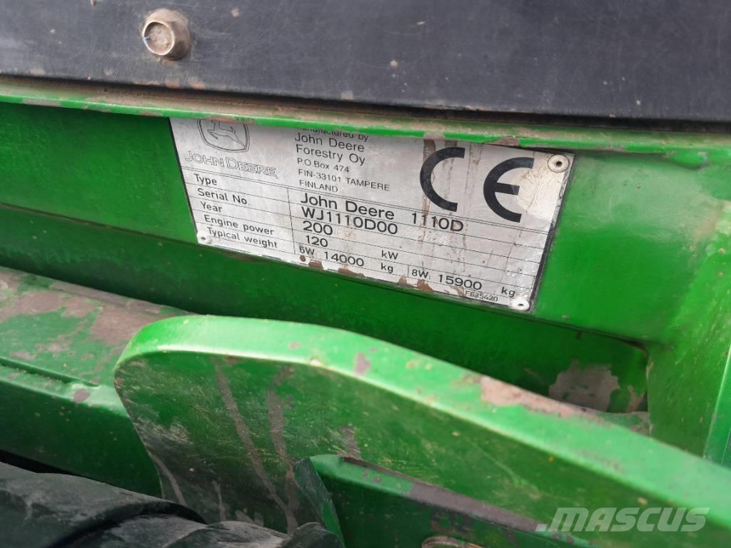 John Deere 1110 D Форвардери