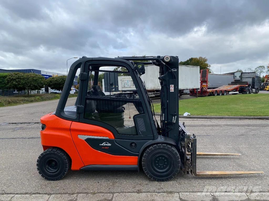 Linde H30D-01 Дизельні навантажувачі