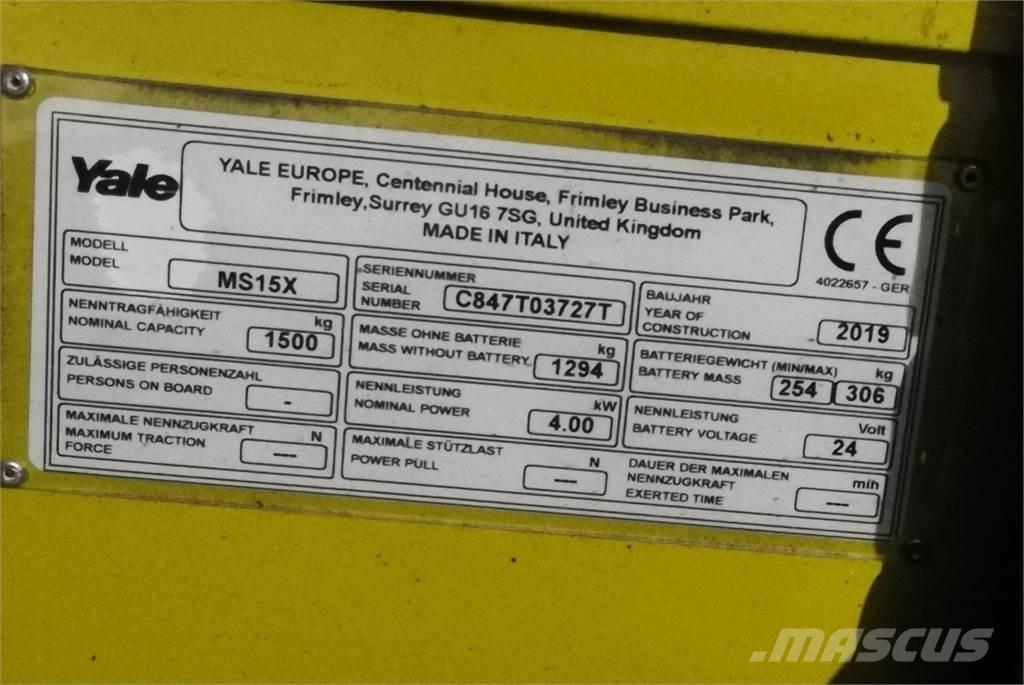 Yale MS15XSL Самохідні електроштабелери