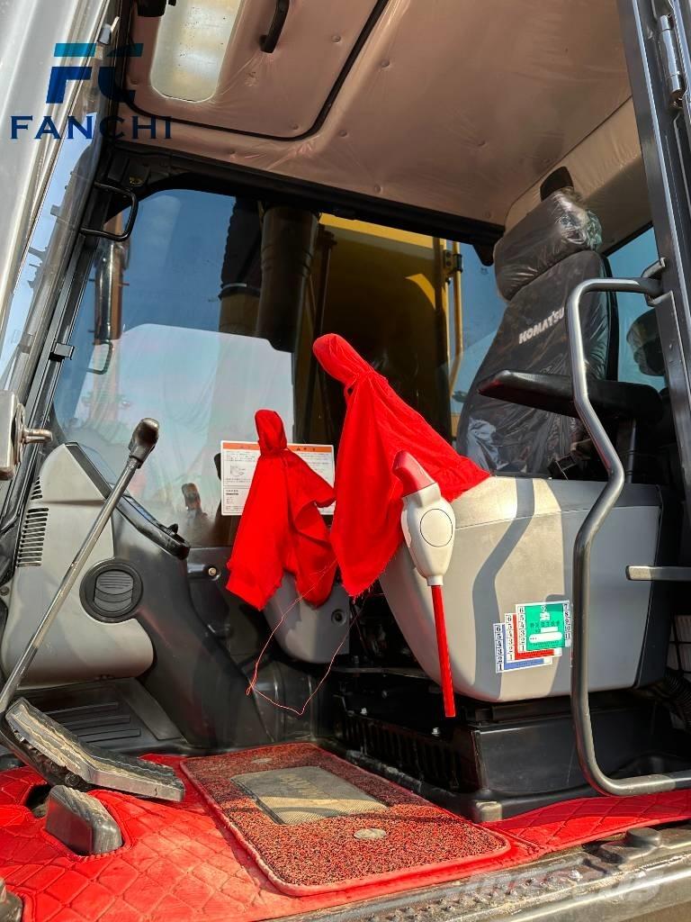 Komatsu PC 200-8 Гусеничні екскаватори