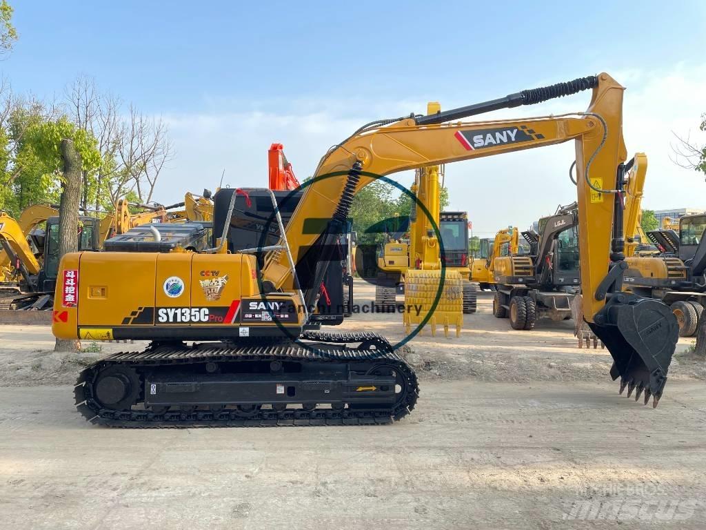 Sany SY 135 Гусеничні екскаватори