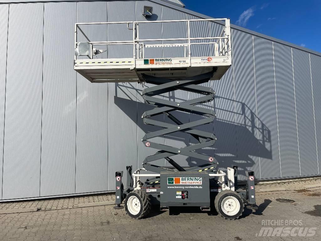 SkyJack SJ 6832 RTE Підйомники-ножиці