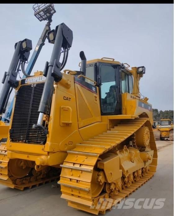 CAT D 8 T Гусеничні бульдозери