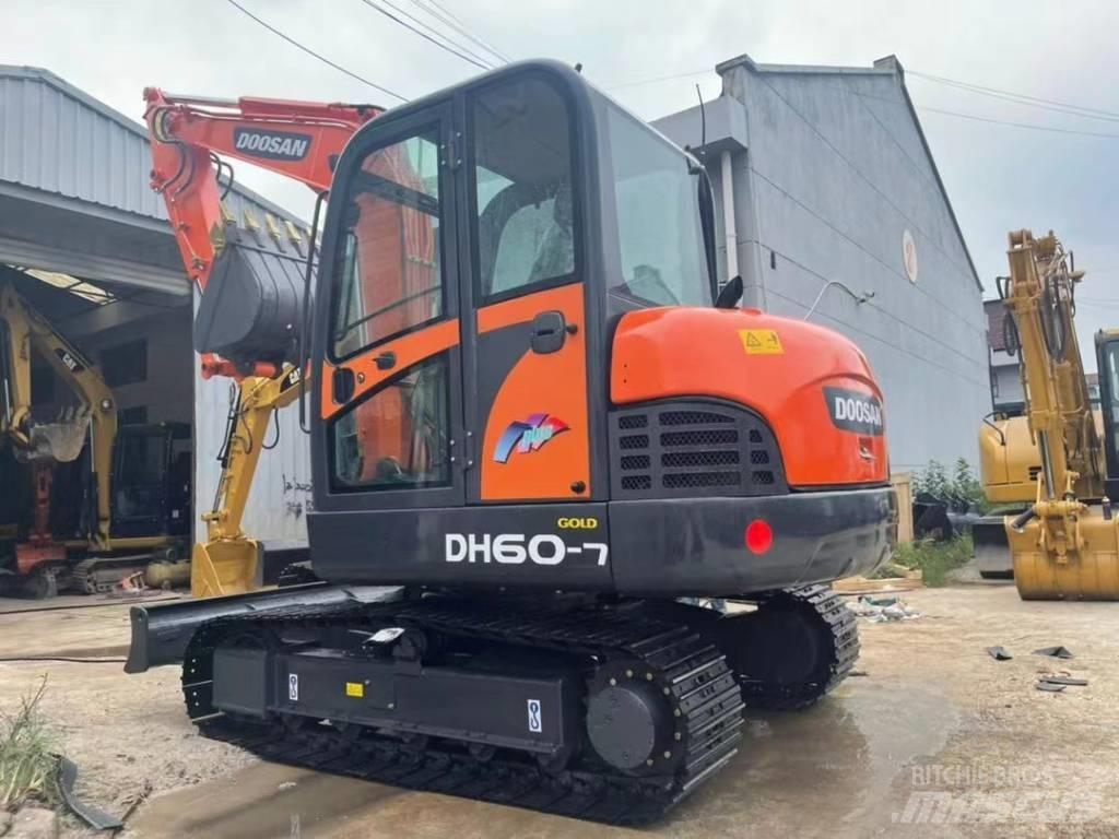 Doosan DH 60-7 Міні-екскаватори < 7т