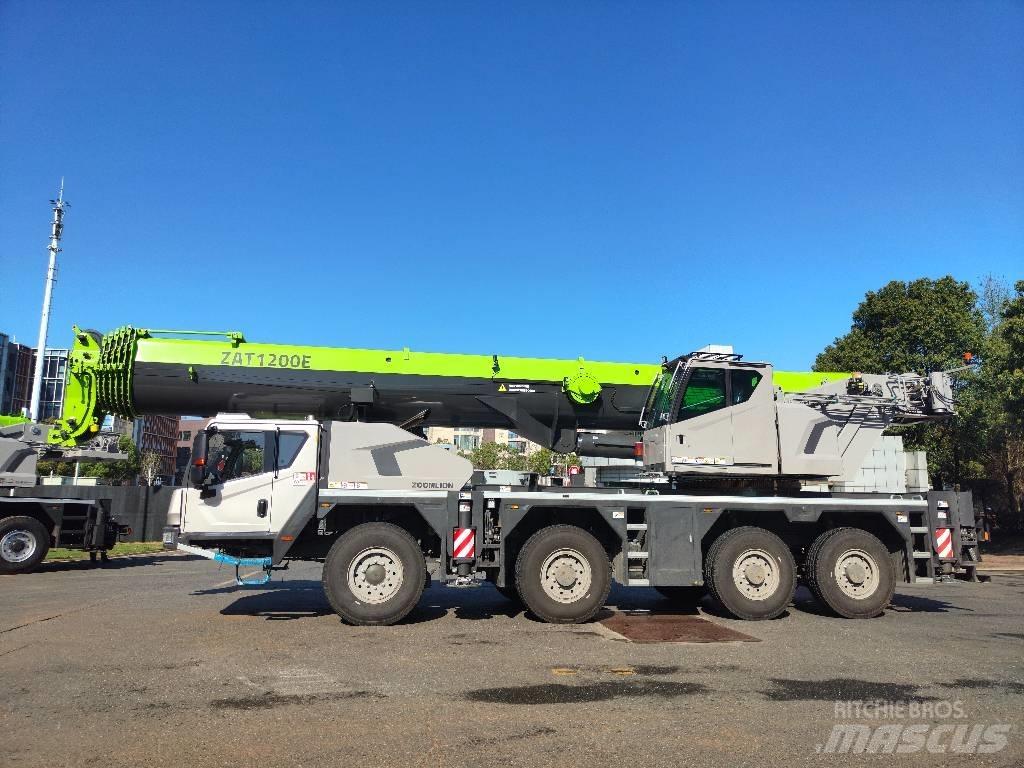 Zoomlion ZAT1200V753 автокрани