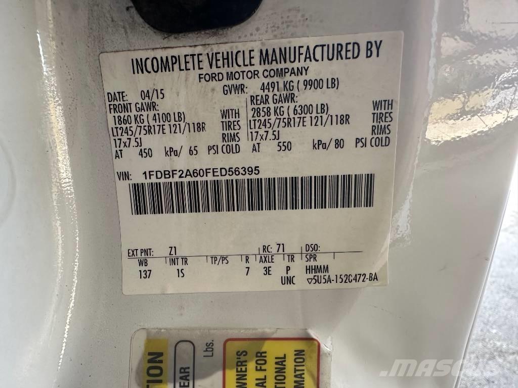 Ford F 250 SD Пікапи / Бічне розвантаження