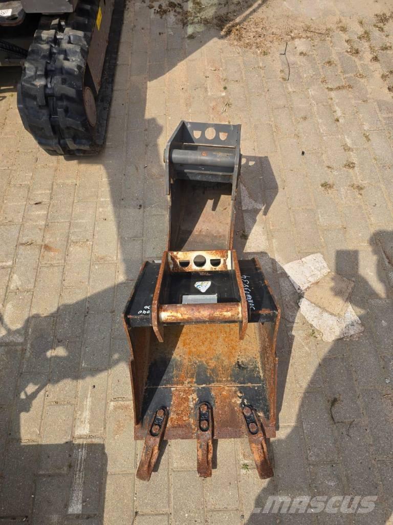 Volvo EC 18 E Міні-екскаватори < 7т