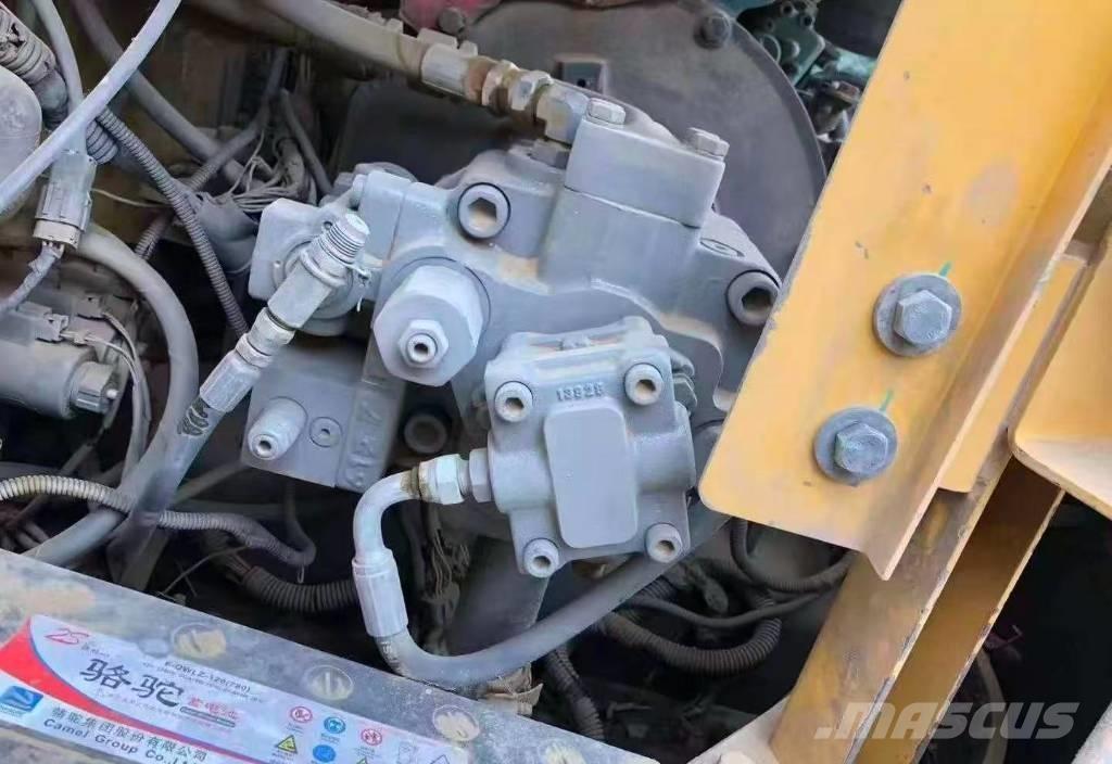 Volvo EC 80 D Гусеничні екскаватори
