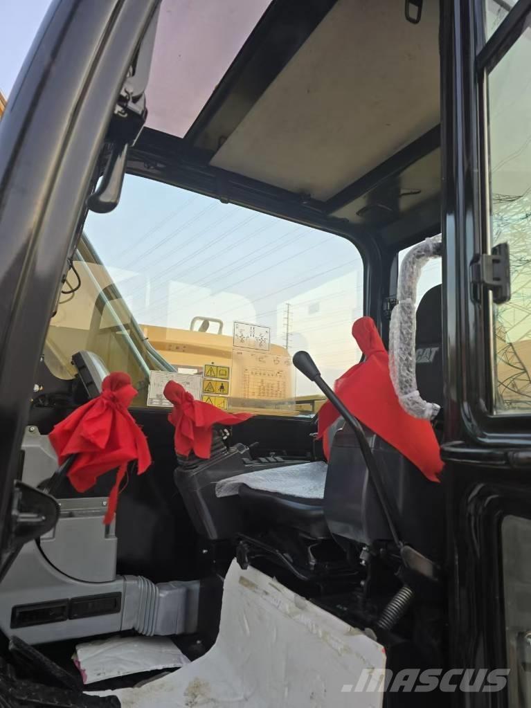 CAT 307 Міні-екскаватори < 7т