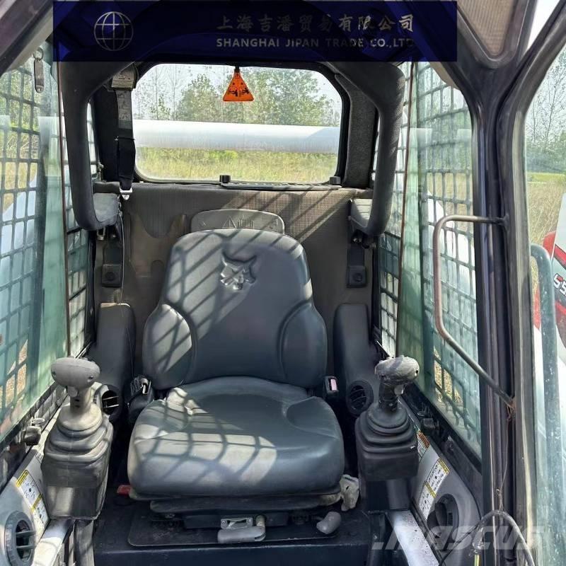 Bobcat S 330 Міні-навантажувачі