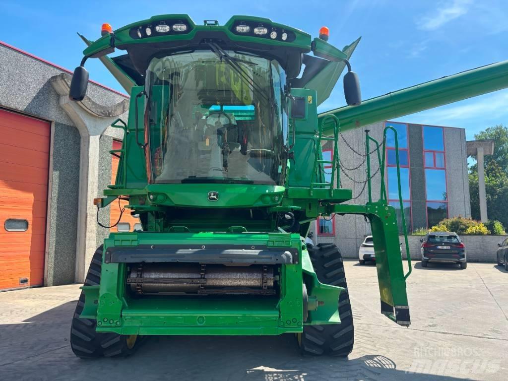 John Deere S 690 i Зернозбиральні комбайни