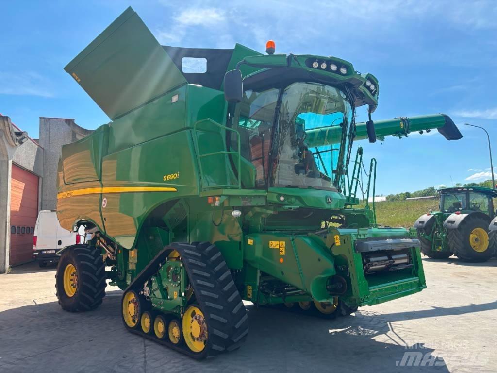 John Deere S 690 i Зернозбиральні комбайни