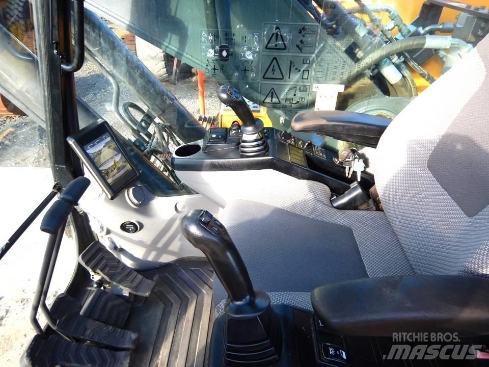 Volvo EC 300 E Гусеничні екскаватори