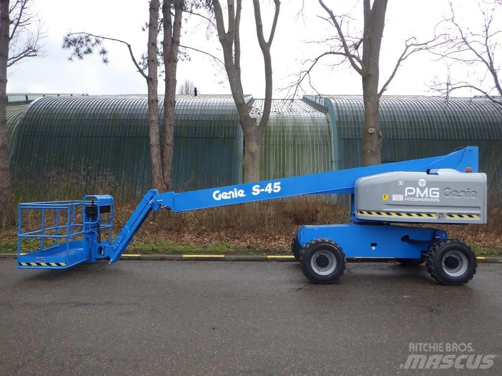 Genie S45 Телескопічні підйомники