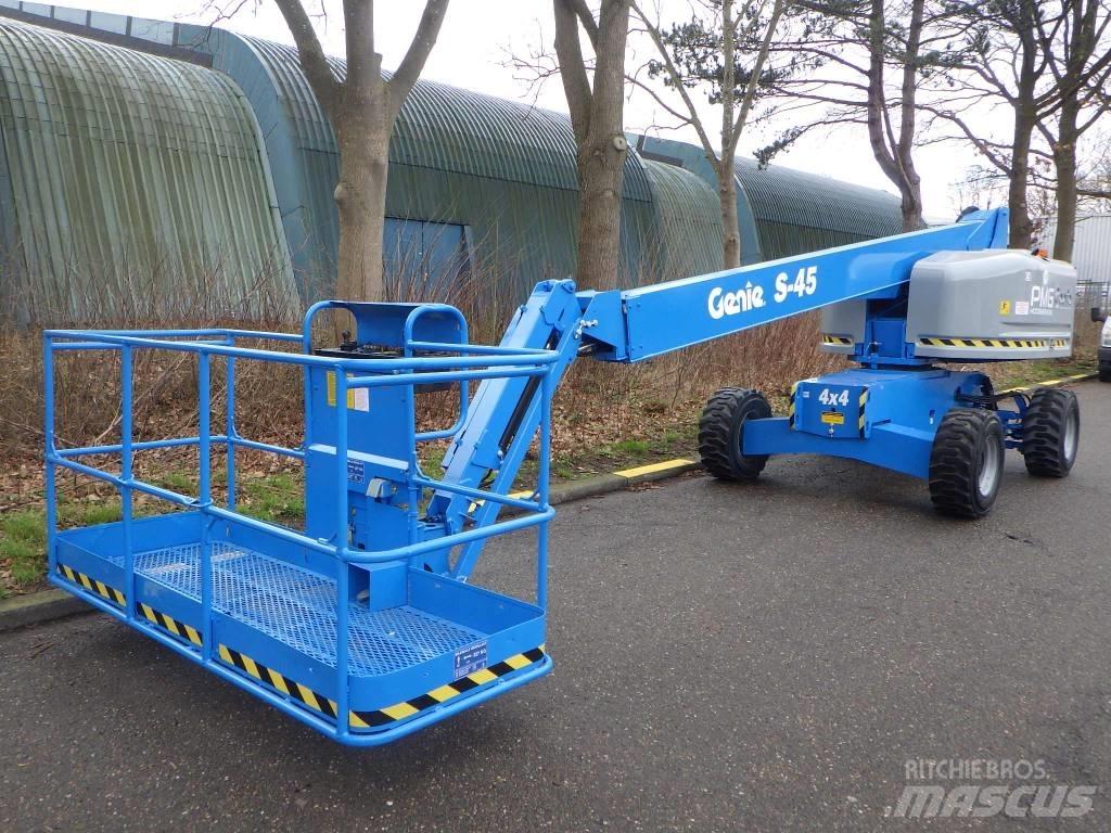 Genie S45 Телескопічні підйомники