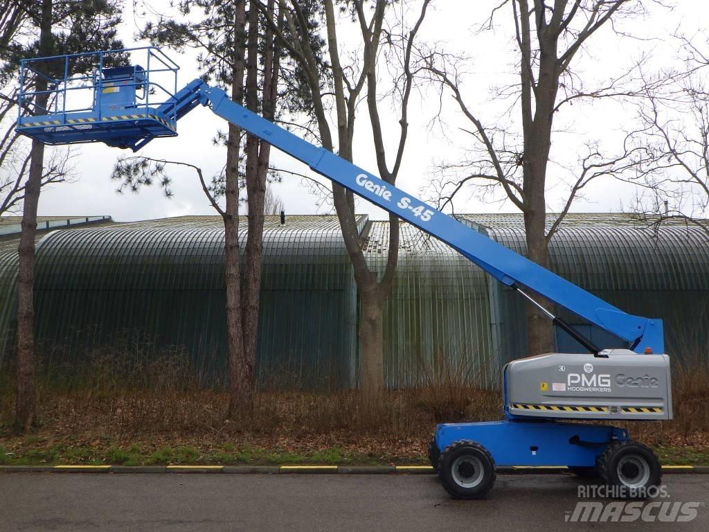 Genie S45 Телескопічні підйомники