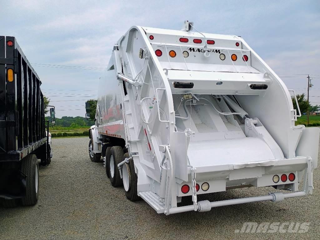 Freightliner M2 Сміттєвози