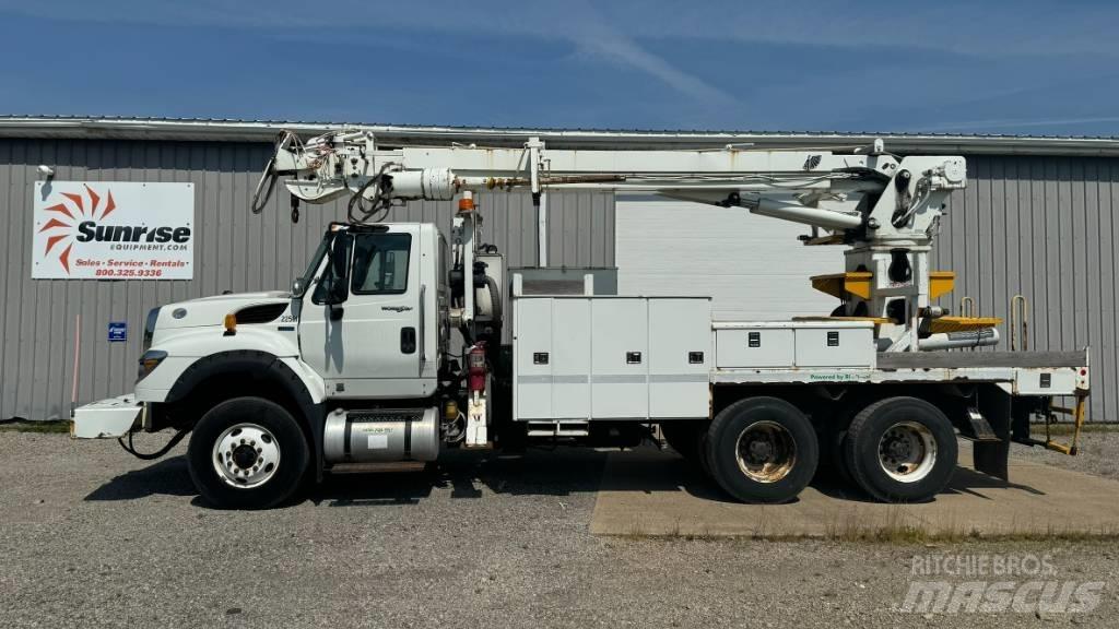 Terex C5050 Вантажівки / спеціальні