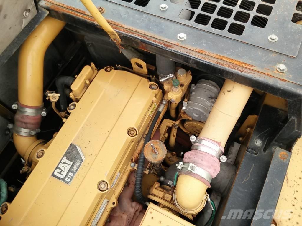 CAT 345 D L Гусеничні екскаватори