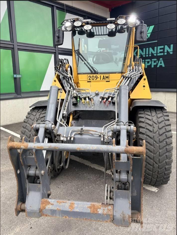 Wille 865 Підсобні машини