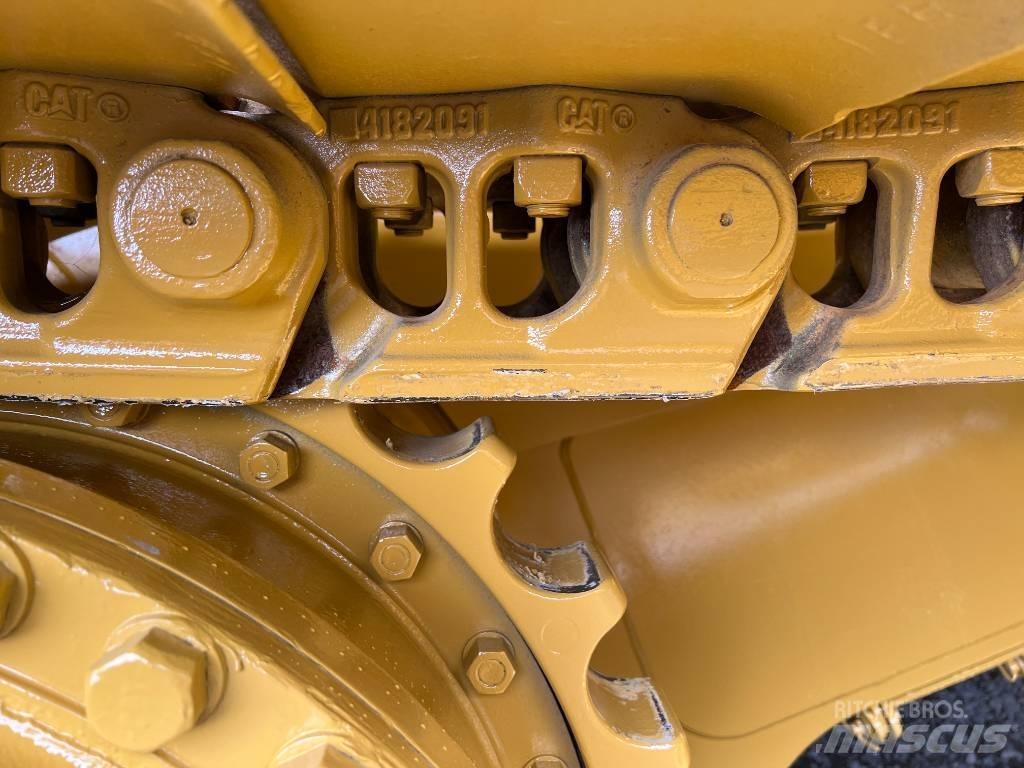 CAT D 6 T LGP Гусеничні бульдозери