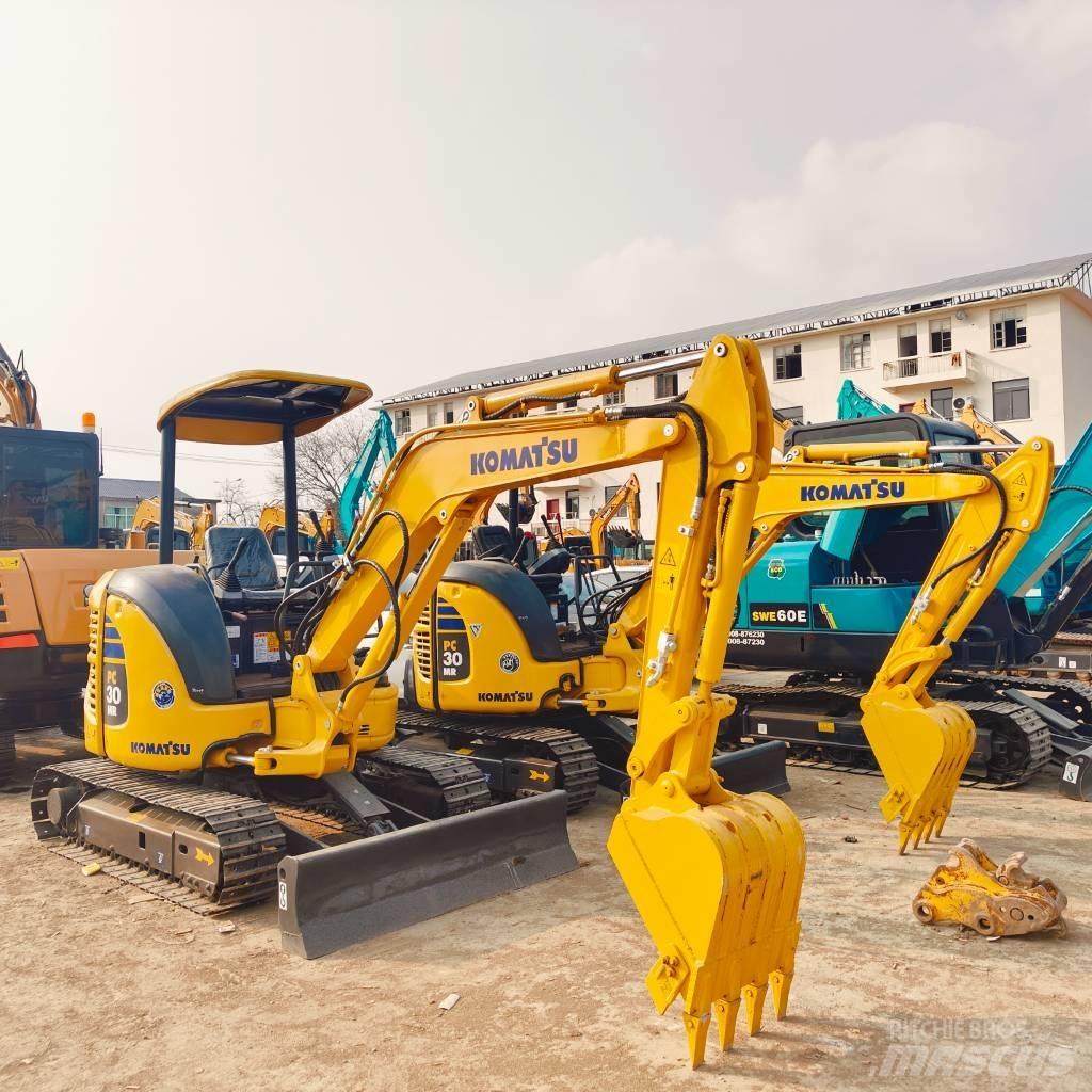 Komatsu PC30MR-3 Міні-екскаватори < 7т