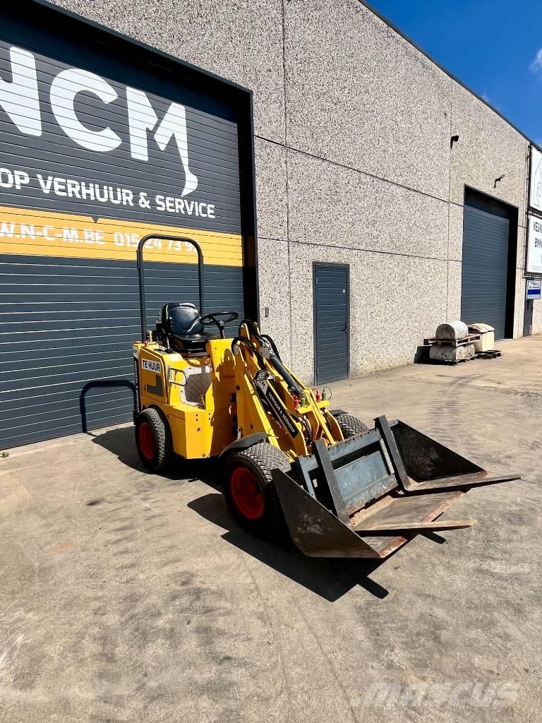 Knikmops KM 100 Фронтальні навантажувачі