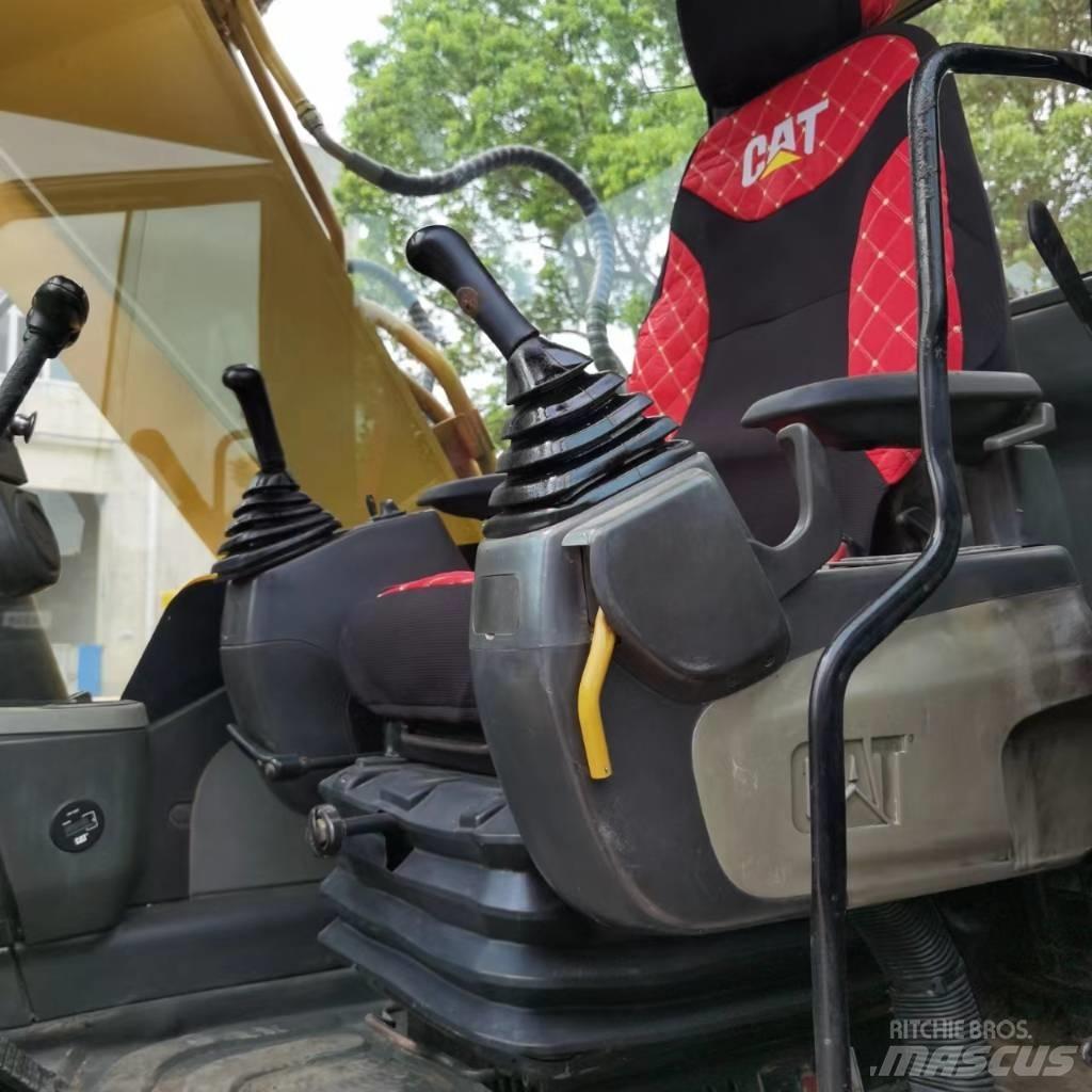 CAT 315 D Гусеничні екскаватори