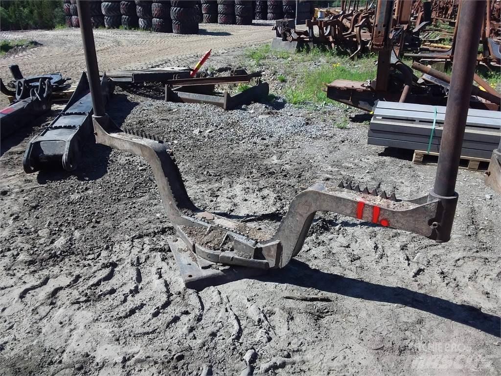 Valmet 840.3 Інше обладнання