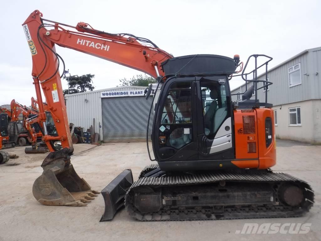 Hitachi ZX 135 USB-6 Гусеничні екскаватори