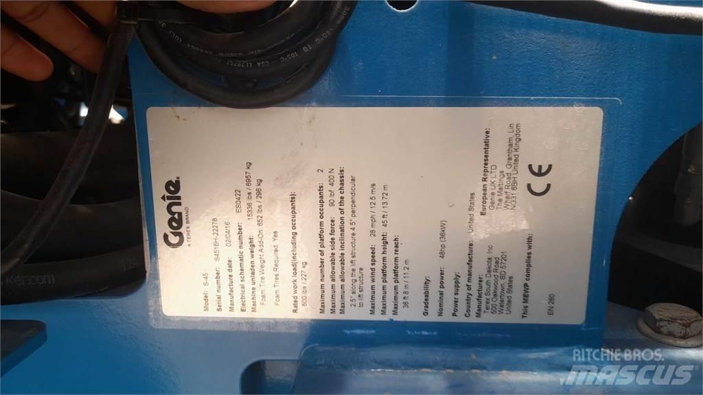 Genie S45 Телескопічні підйомники