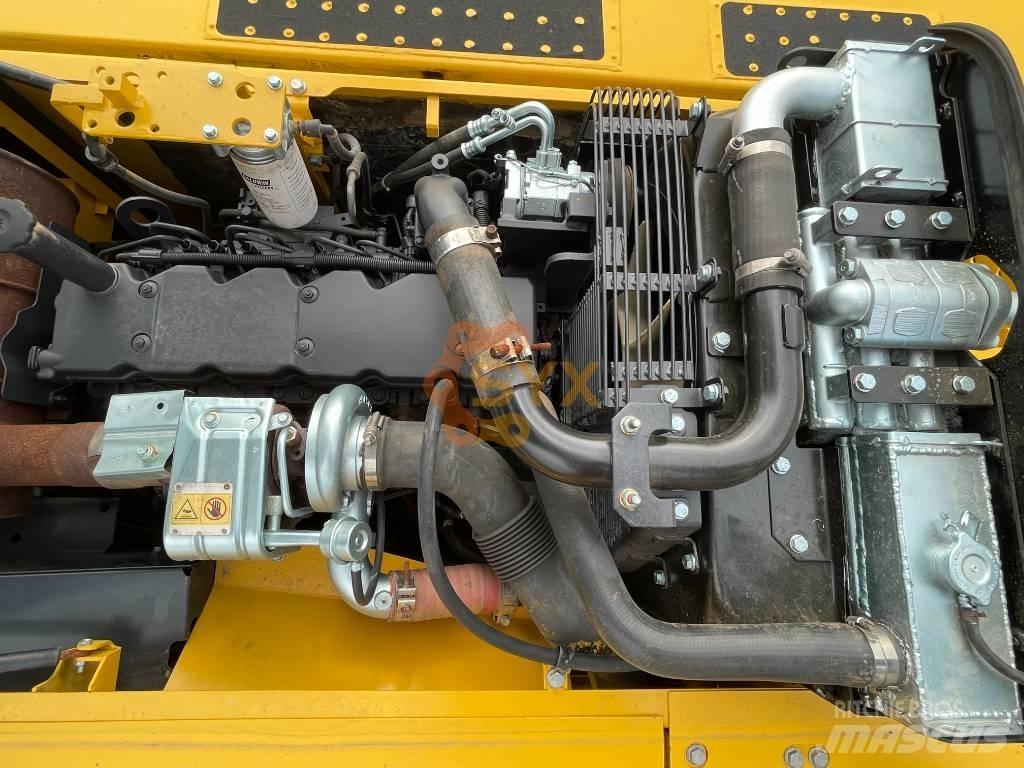 Komatsu PC 220-8 Гусеничні екскаватори