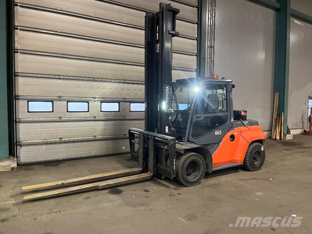 Toyota 40-8 FD 80 N Дизельні навантажувачі