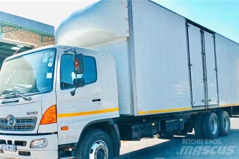 Hino 500 2626 Вантажівки / спеціальні