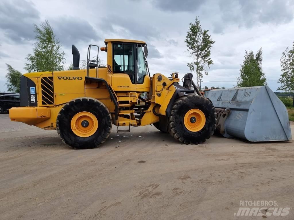 Volvo L 180 F Фронтальні навантажувачі
