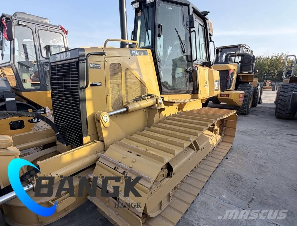 CAT d5k Гусеничні бульдозери