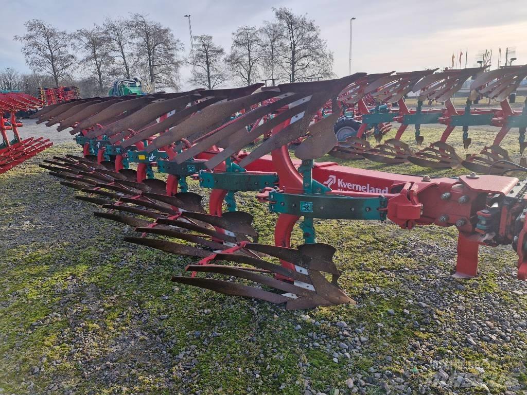 Kverneland PB100 Реверсивні плуги