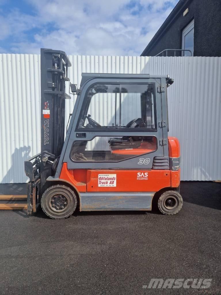 Toyota 7 FBMF 30 Електронавантажувачі