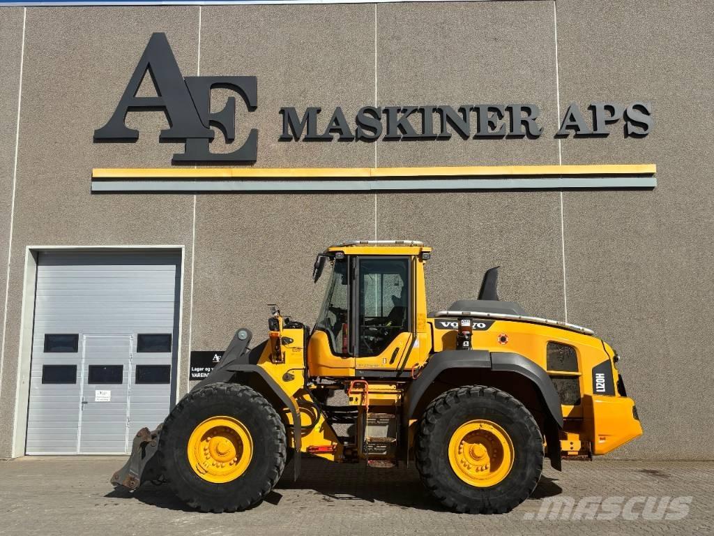 Volvo L 120 H Фронтальні навантажувачі